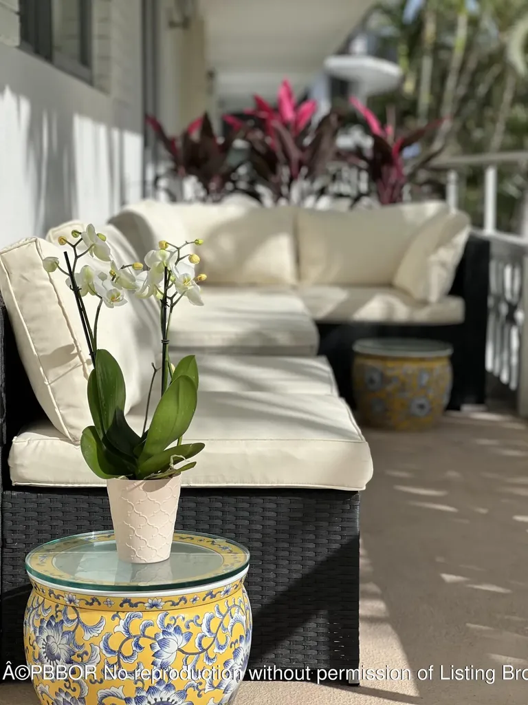 139 Sunrise Avenue Palm Beach FL 33480