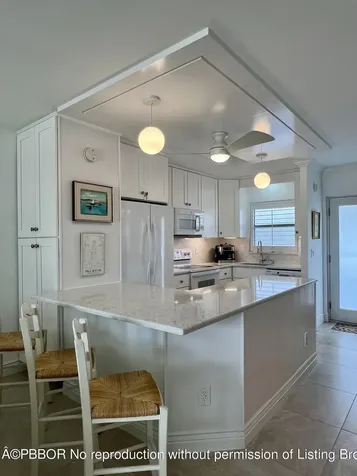 139 Sunrise Avenue Palm Beach FL 33480