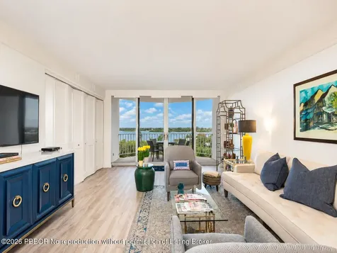 2295 S Ocean Boulevard Palm Beach FL 33480