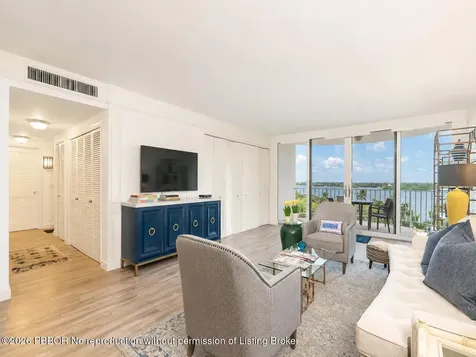 2295 S Ocean Boulevard Palm Beach FL 33480