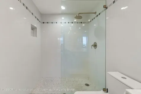 2780 S Ocean Boulevard Palm Beach FL 33480