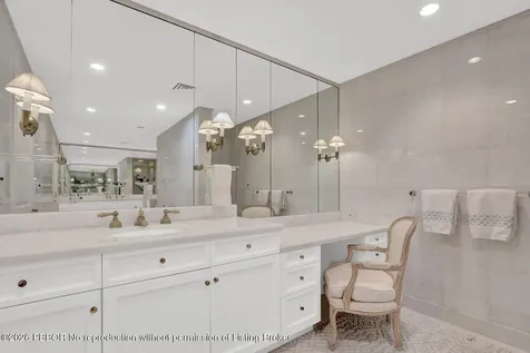 2 N Breakers Row Palm Beach FL 33480