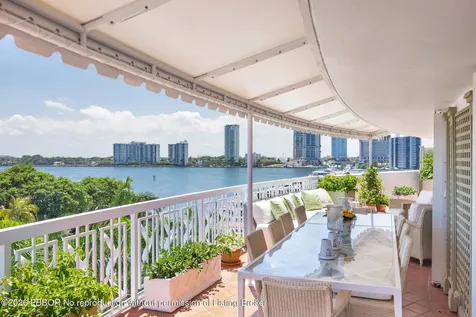 389 S Lake Drive Palm Beach FL 33480