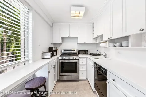455 Worth Avenue Palm Beach FL 33480
