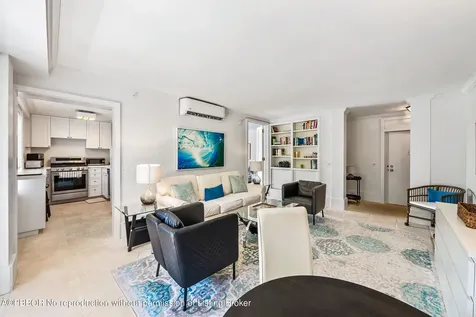 455 Worth Avenue Palm Beach FL 33480