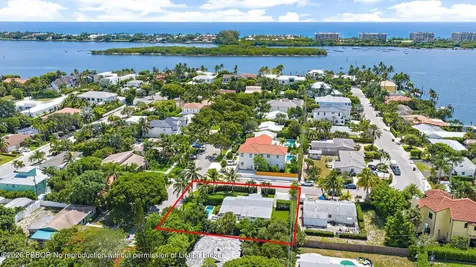 8001 Arlington Place West Palm Beach FL 33405