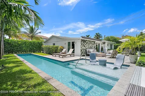 8001 Arlington Place West Palm Beach FL 33405