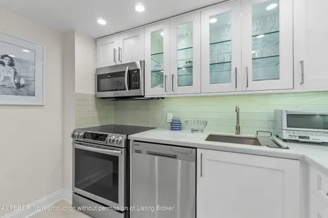 2780 S Ocean Boulevard Palm Beach FL 33480