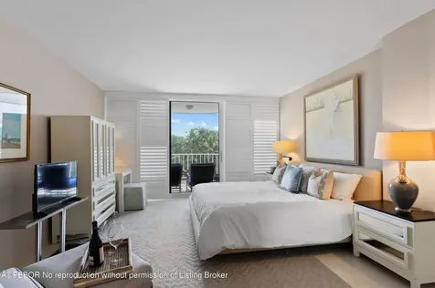 2295 S Ocean Boulevard Palm Beach FL 33480