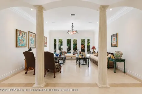 286 Jamaica Lane Palm Beach FL 33480