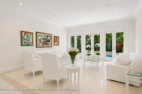 286 Jamaica Lane Palm Beach FL 33480