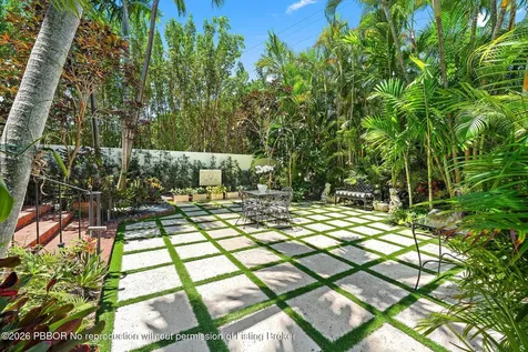 151 S County Road Palm Beach FL 33480