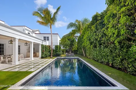 991 N Lake Way Palm Beach FL 33480