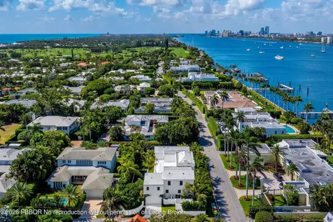 991 N Lake Way Palm Beach FL 33480