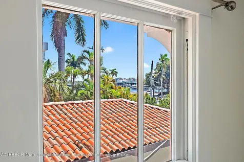 228 9th Street West Palm Beach FL 33401