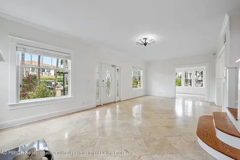 228 9th Street West Palm Beach FL 33401