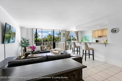 2860 S Ocean Boulevard S Palm Beach FL 33480