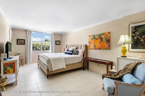 2860 S Ocean Boulevard S Palm Beach FL 33480