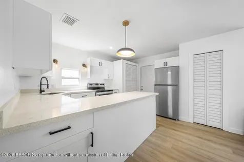 432 29th Street West Palm Beach FL 33407