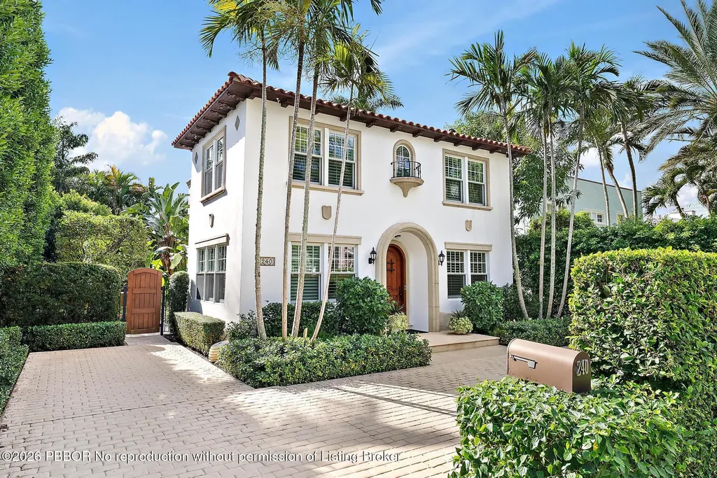 240 Seabreeze Avenue Palm Beach FL 33480