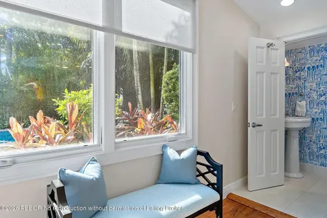 240 Seabreeze Avenue Palm Beach FL 33480