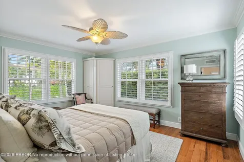 240 Seabreeze Avenue Palm Beach FL 33480