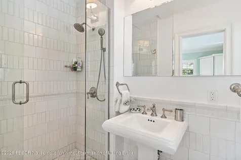240 Seabreeze Avenue Palm Beach FL 33480