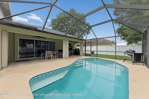 5317 NW S Lanett Circle Port St Lucie FL 34986
