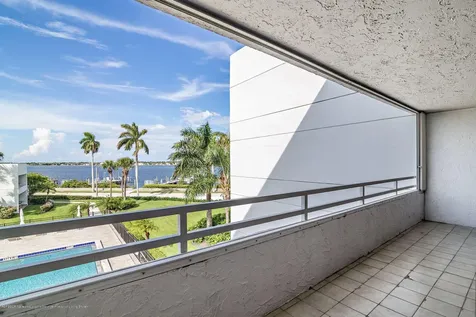 3701 S Flagler Drive West Palm Beach FL 33405