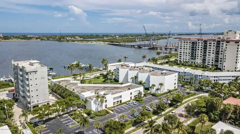 3701 S Flagler Drive West Palm Beach FL 33405