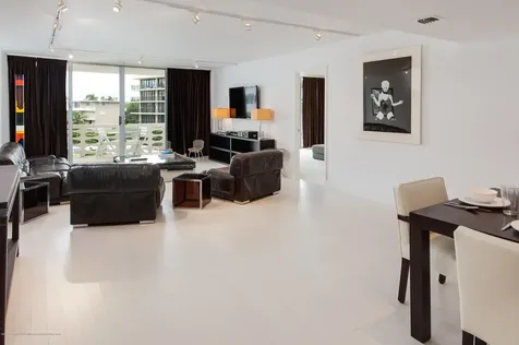 100 Sunrise Avenue Palm Beach FL 33480