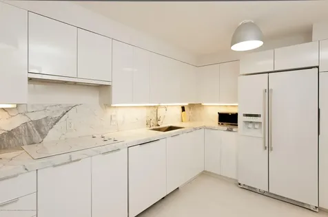 100 Sunrise Avenue Palm Beach FL 33480