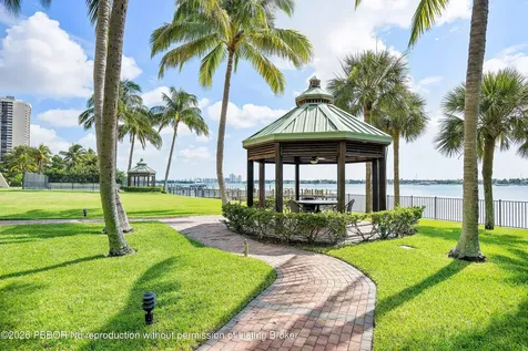 West Palm Beach FL 33407