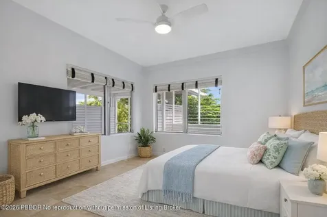 218 Worth Avenue Palm Beach FL 33480