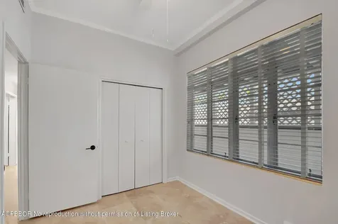 218 Worth Avenue Palm Beach FL 33480