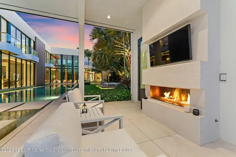 160 Spyglass Lane Jupiter FL 33477