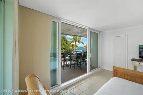3546 S Ocean Boulevard South Palm Beach FL 33480