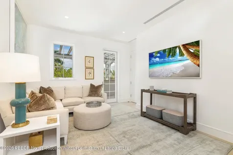 5 Via Flagler Palm Beach FL 33480