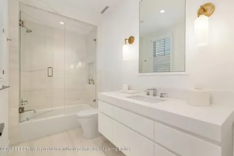 5 Via Flagler Palm Beach FL 33480