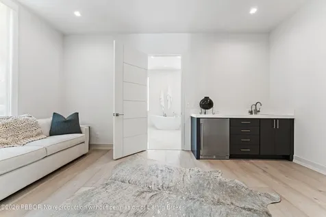 2162 Radnor Road North Palm Beach FL 33408