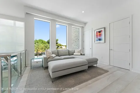 2162 Radnor Road North Palm Beach FL 33408