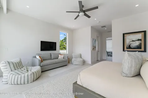 2162 Radnor Road North Palm Beach FL 33408
