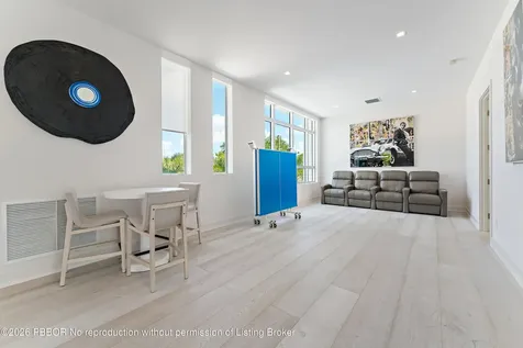 2162 Radnor Road North Palm Beach FL 33408