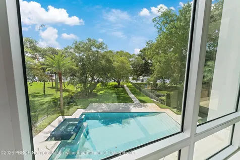 2162 Radnor Road North Palm Beach FL 33408
