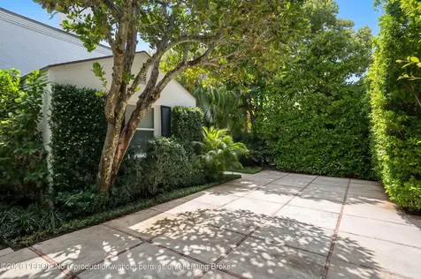 152 Chilean Avenue Palm Beach FL 33480