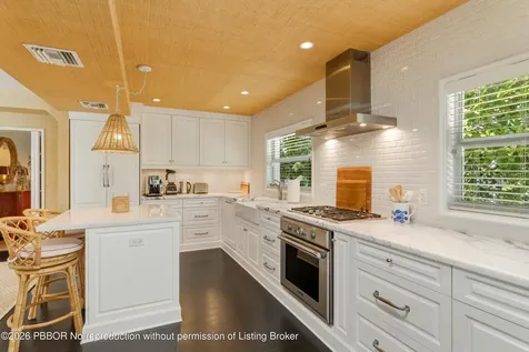 152 Chilean Avenue Palm Beach FL 33480