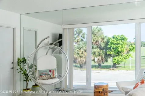 6 Lucerne Lake Worth FL 33460