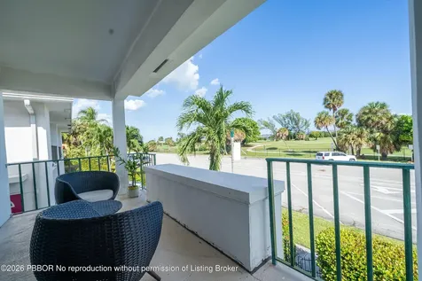 6 Lucerne Lake Worth FL 33460