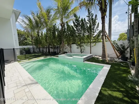 291 Summa Street West Palm Beach FL 33405