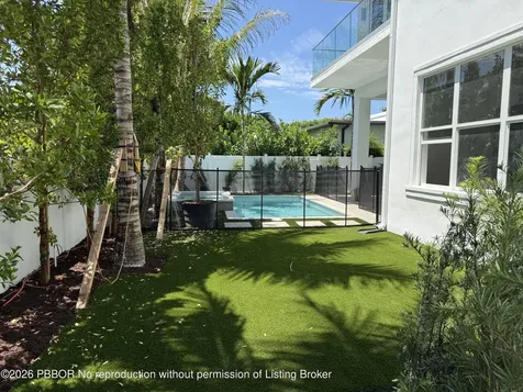 291 Summa Street West Palm Beach FL 33405